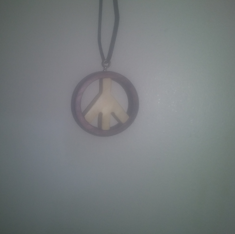 Pendant - Picture 2 of 2
